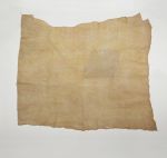 Barkcloth kapa Thin barkcloth of a slightly yellowish colour that is very soft and grooved.