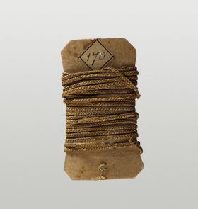 128.jpg Cord made of sweet scented grass.