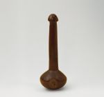 Pounder tuki Pounder made out of a piece of heavy wood, and polished. The shaft is broader lower down and ends in a large wooden knob.